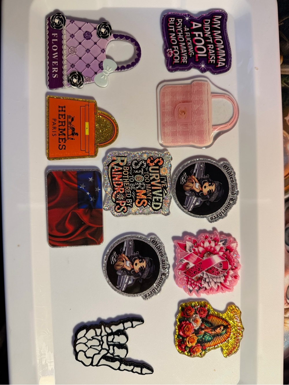Assorted Acrylics - Picture 4 of 7